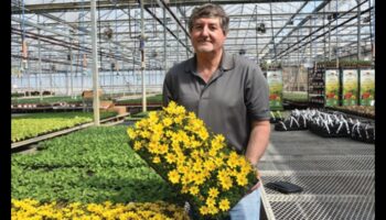 Izkopiet prieku: atklājiet siltumnīcu dārzkopības burvību