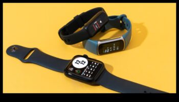 Obligātie veselības uzraudzības elementi: fitnesa izsekotāju un valkājamu piederumu piederumi